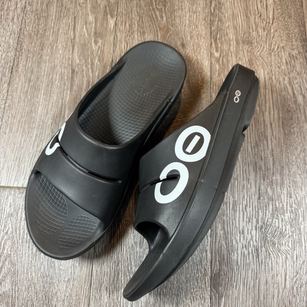 OOFOS OOmega OOahh Black Casual Comfort Recovery Slide Sandals Men's Size 12